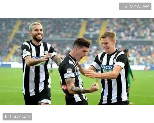 佛罗伦萨防线表现抢眼，稳固后防成球队争佳绩关键